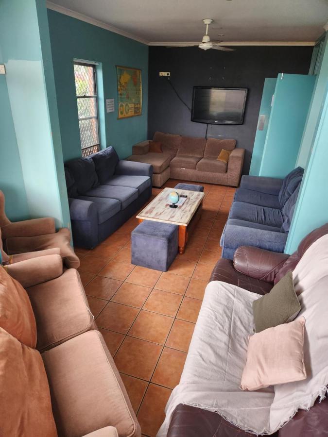 Jetty Blue Backpackers Hostel Coffs Harbour Bagian luar foto