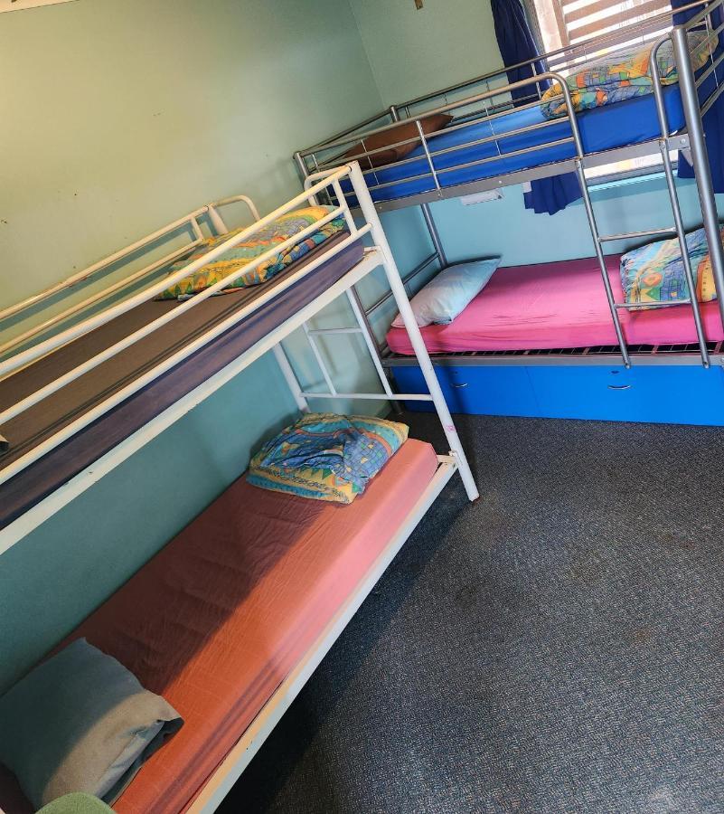 Jetty Blue Backpackers Hostel Coffs Harbour Ruang foto